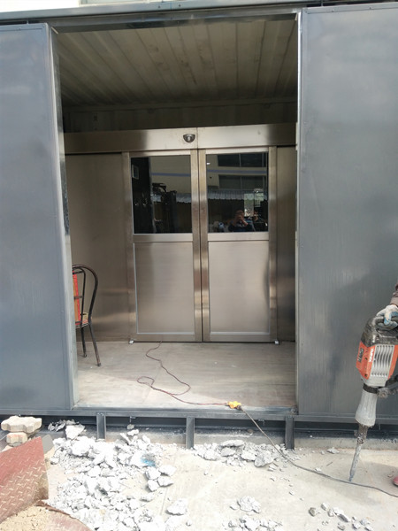 貨淋室&風淋通道標準配置功能及特點: